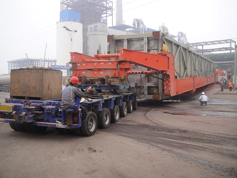 Bilah Turbin Angin Pada Treler Wind Turbine Blade On Trailer